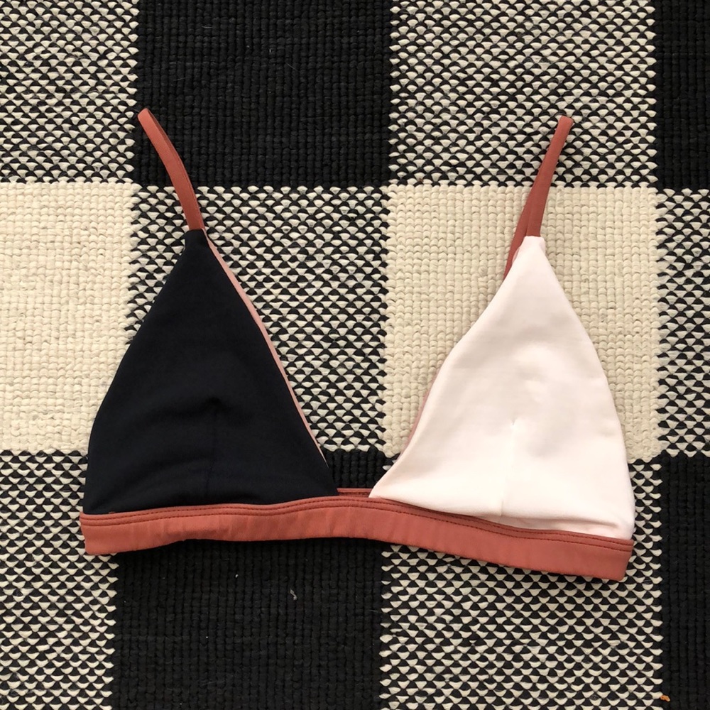 OLYMPIA ACTIVEWEAR TOP-BALCK&WHITE